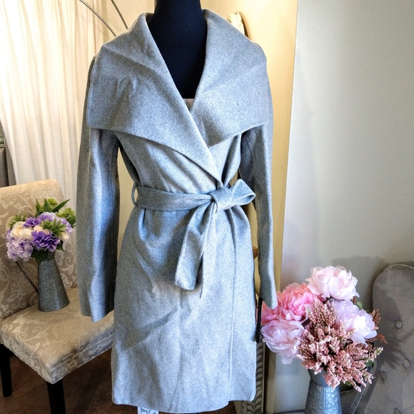 🍒NWT🍒 TAHARI HEATHER GREY WRAP COAT - Picture 2 of 10